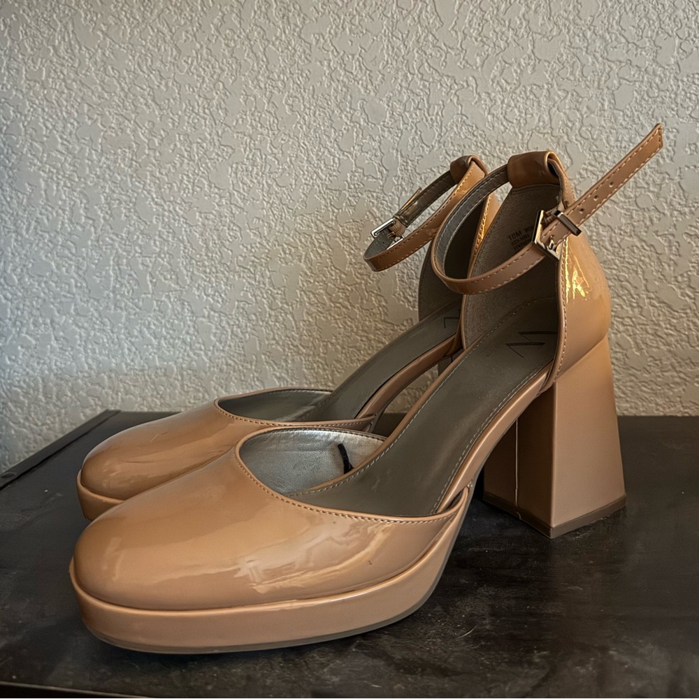 Elegant Tan Block Heel Women's Shoes